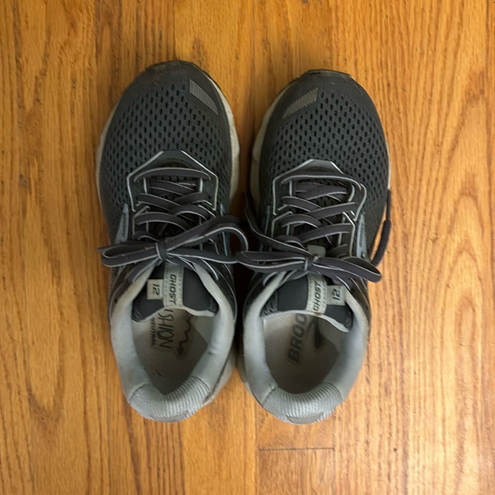Brooks ghost 12